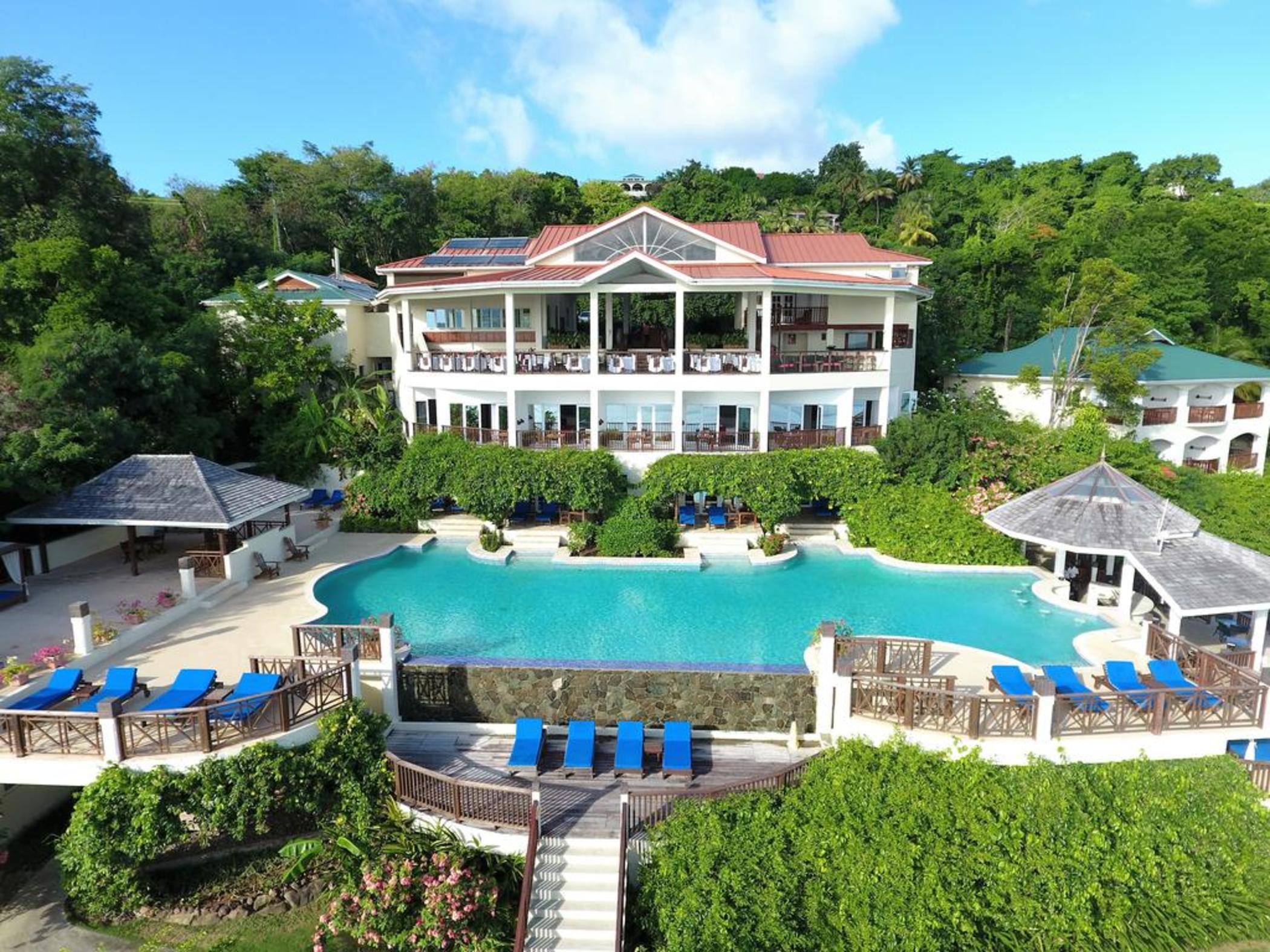 Calabash Cove Resort And Spa - Adults Only โกรส อิส์ลีต ภายนอก รูปภาพ
