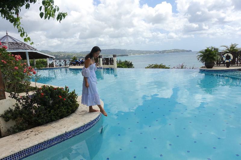 Calabash Cove Resort And Spa - Adults Only โกรส อิส์ลีต ภายนอก รูปภาพ