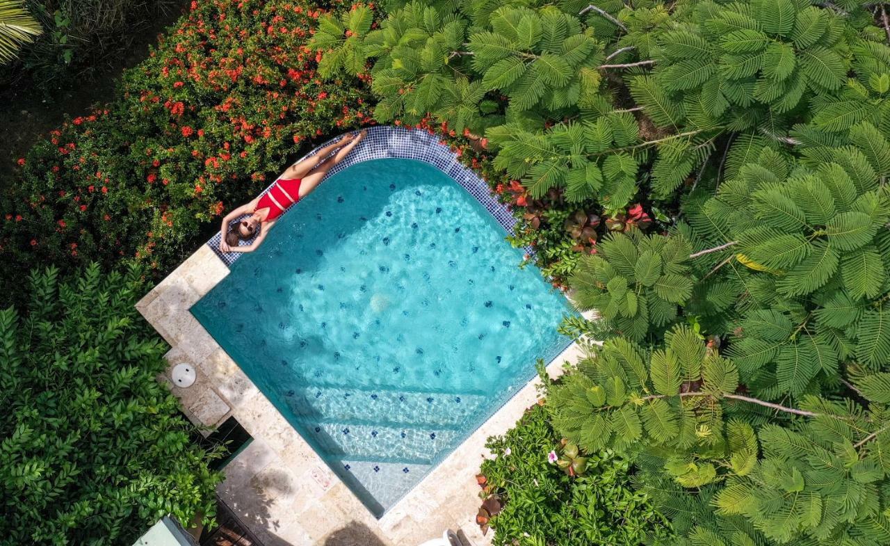 Calabash Cove Resort And Spa - Adults Only โกรส อิส์ลีต ภายนอก รูปภาพ